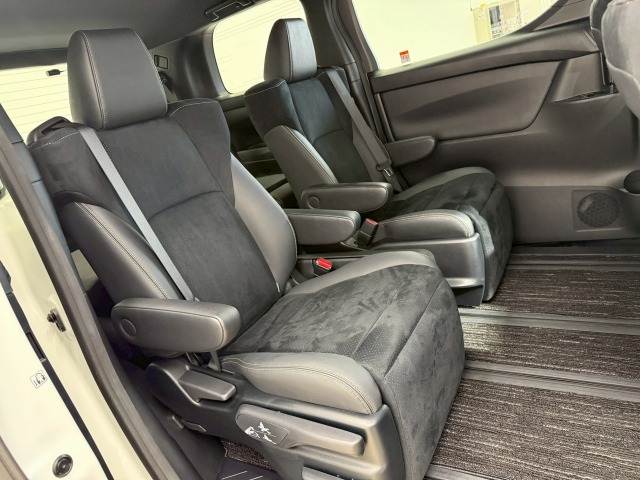 トヨタ ヴェルファイアの画像12