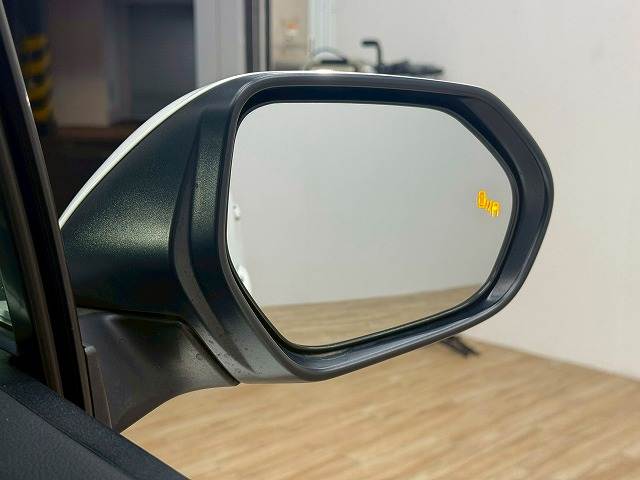 トヨタ&nbsp;プリウスの画像6