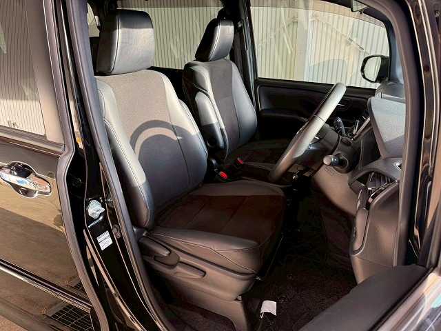トヨタ ノアの画像9