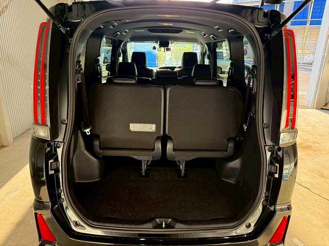 トヨタ ノアの画像12