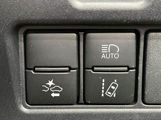 トヨタ&nbsp;ヴォクシーの画像6