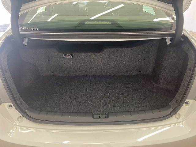 ホンダ アコードハイブリッドの画像13