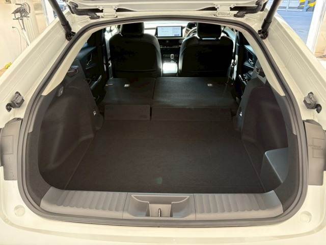 トヨタ プリウスの画像13