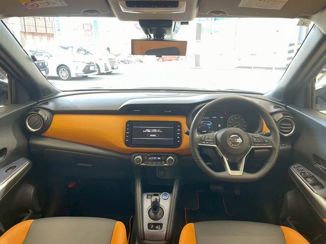 キックスX ツートーン インテリアエディション 内装他