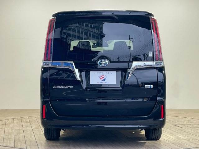 トヨタ&nbsp;エスクァイアハイブリッドの画像15