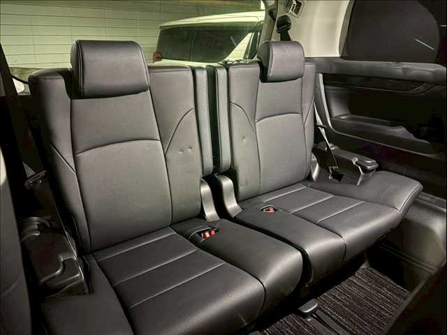 トヨタ&nbsp;ヴェルファイアの画像12