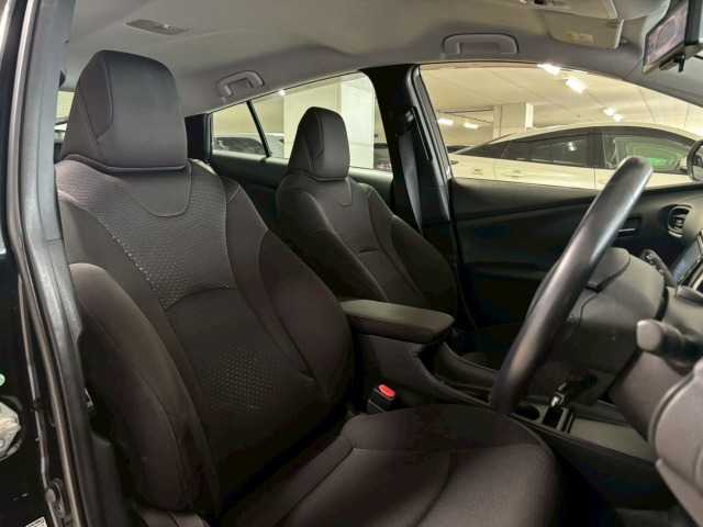 トヨタ&nbsp;プリウスの画像11