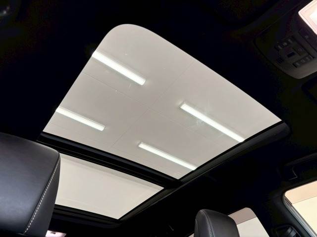 ハリアーPREMIUM 内装他