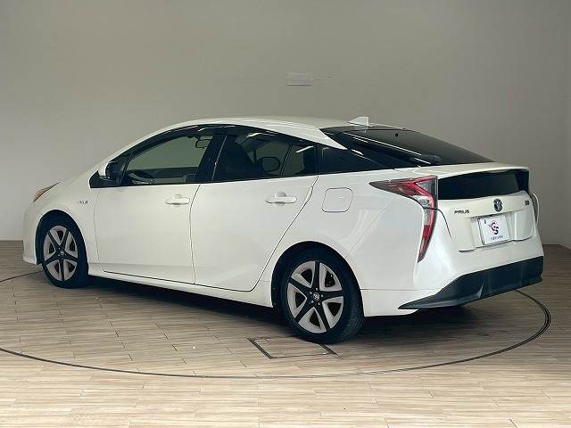 トヨタ&nbsp;プリウスの画像16