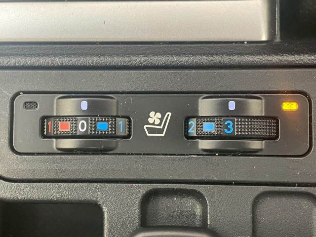 トヨタ&nbsp;ランドクルーザープラドの画像9