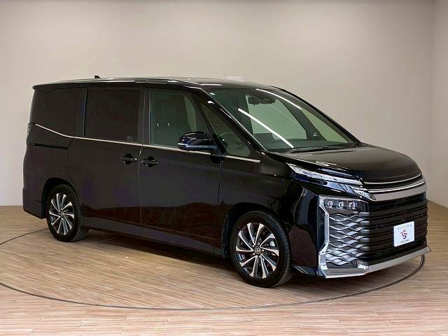 トヨタ&nbsp;ヴォクシーハイブリッドの画像15