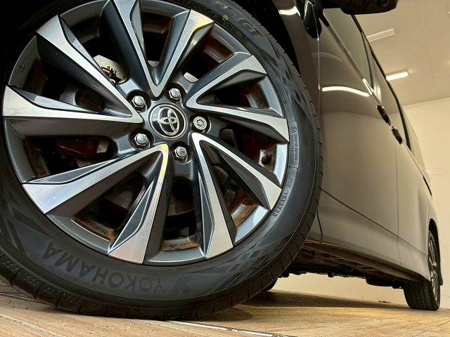 トヨタ&nbsp;ヴォクシーハイブリッドの画像19
