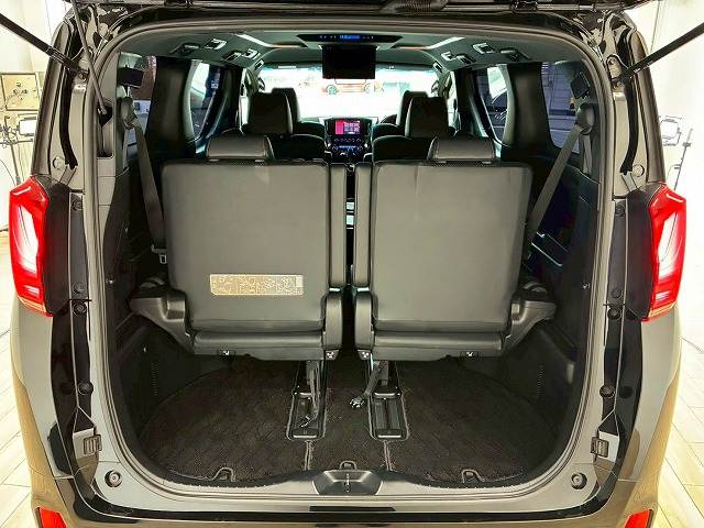 トヨタ&nbsp;アルファードの画像13