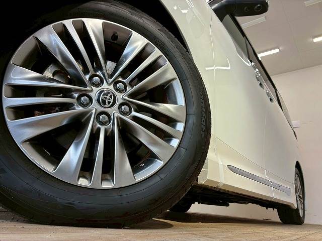 トヨタ&nbsp;アルファードハイブリッドの画像18