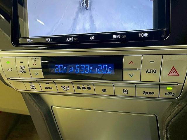 トヨタ ランドクルーザープラドの画像8