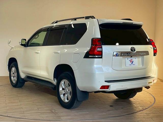 トヨタ ランドクルーザープラドの画像16