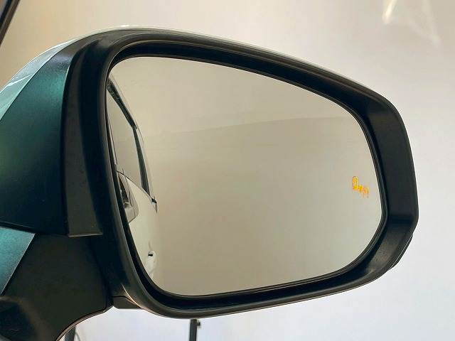 トヨタ ヴェルファイアハイブリッドの画像7