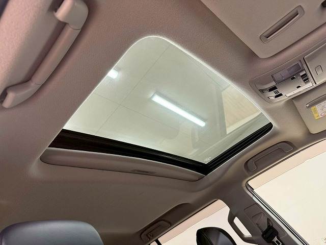 トヨタ&nbsp;ランドクルーザープラドの画像6