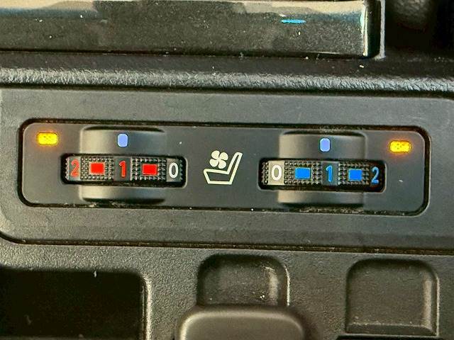 トヨタ&nbsp;ランドクルーザープラドの画像8