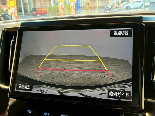 トヨタ&nbsp;ヴェルファイアの画像4