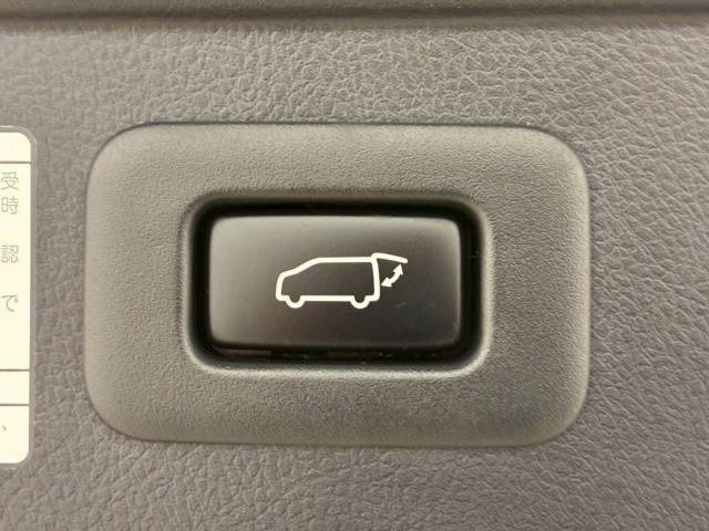 トヨタ&nbsp;ヴェルファイアの画像9