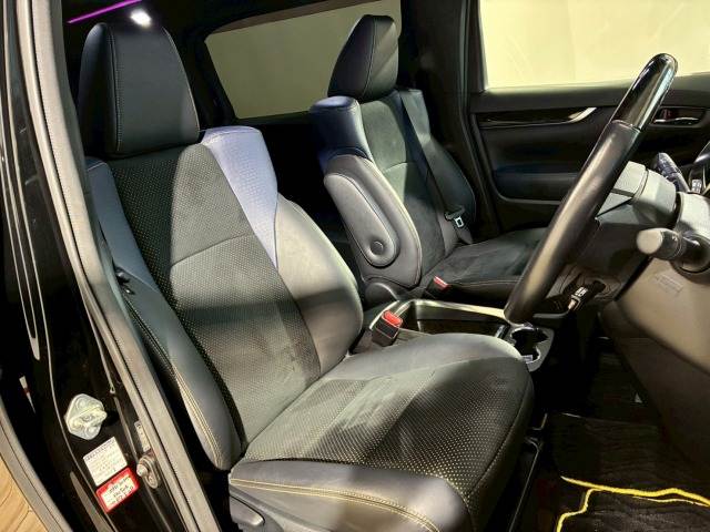 トヨタ&nbsp;ヴェルファイアの画像10