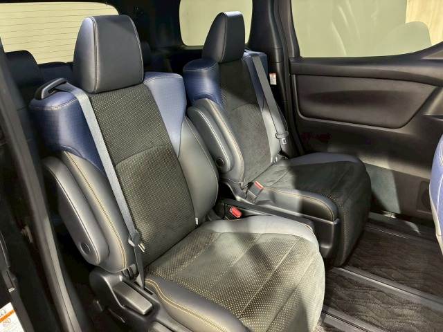 トヨタ&nbsp;ヴェルファイアの画像11