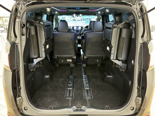 トヨタ&nbsp;ヴェルファイアの画像13