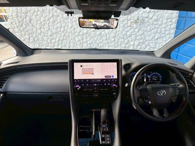 トヨタ&nbsp;アルファードハイブリッドの画像3