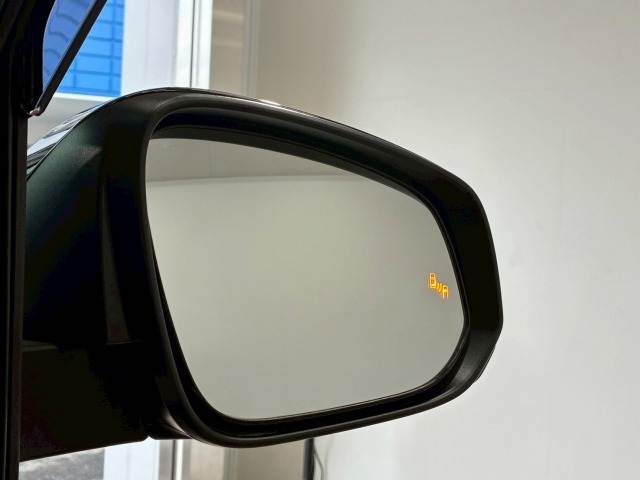 トヨタ&nbsp;ヴォクシーハイブリッドの画像6