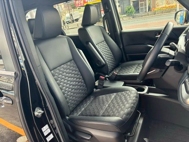 トヨタ&nbsp;ヴォクシーハイブリッドの画像10