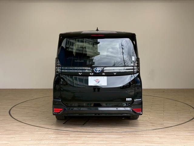 トヨタ&nbsp;ヴォクシーハイブリッドの画像15