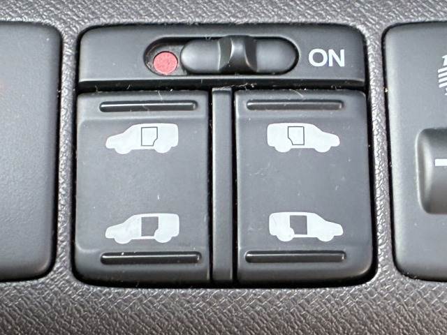 ホンダ ステップワゴンの画像5