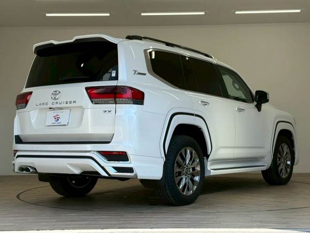 トヨタ&nbsp;ランドクルーザー300系の画像17