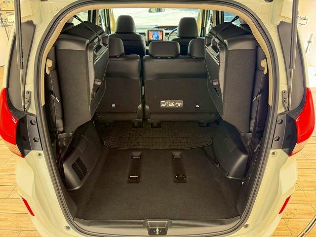 ホンダ&nbsp;フリードハイブリッドの画像13