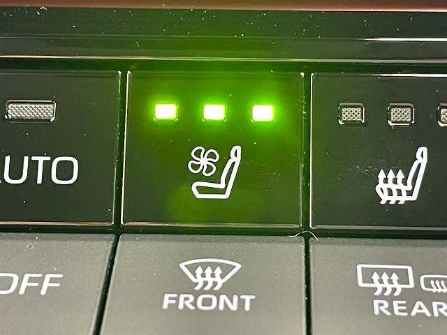 トヨタ&nbsp;プリウスの画像10