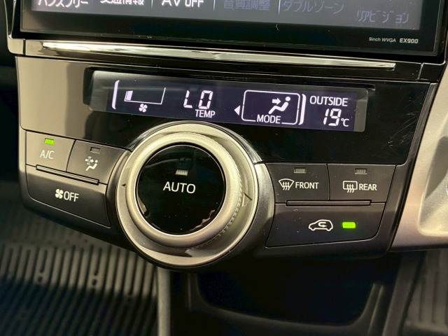 トヨタ&nbsp;プリウスαの画像7