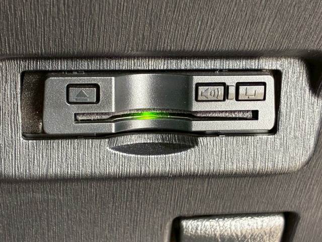 トヨタ&nbsp;プリウスαの画像9