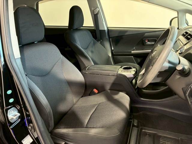 トヨタ&nbsp;プリウスαの画像10