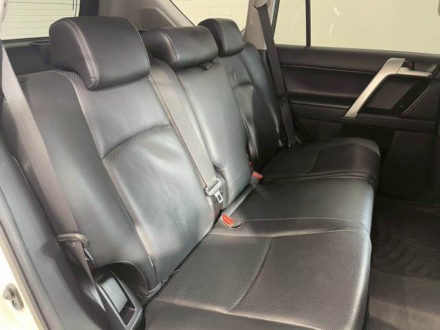 トヨタ ランドクルーザープラドの画像12