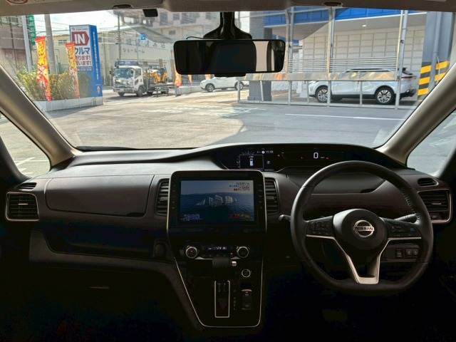 日産&nbsp;セレナの画像3