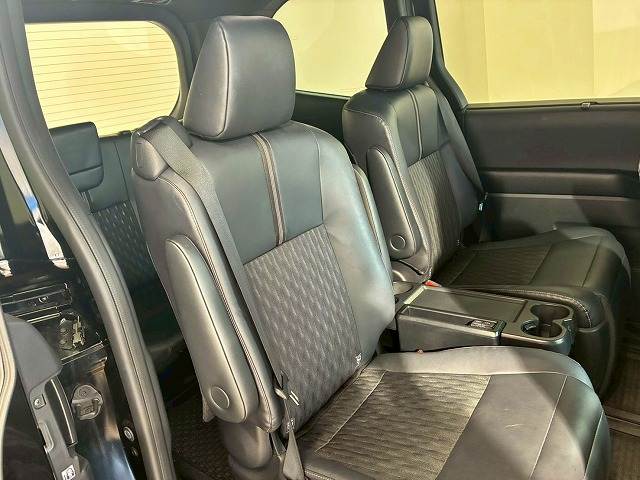 トヨタ&nbsp;ノアの画像11