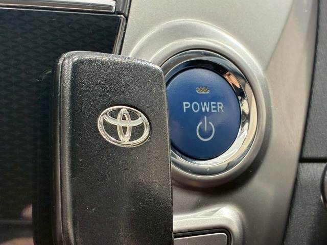 トヨタ&nbsp;プリウスαの画像5