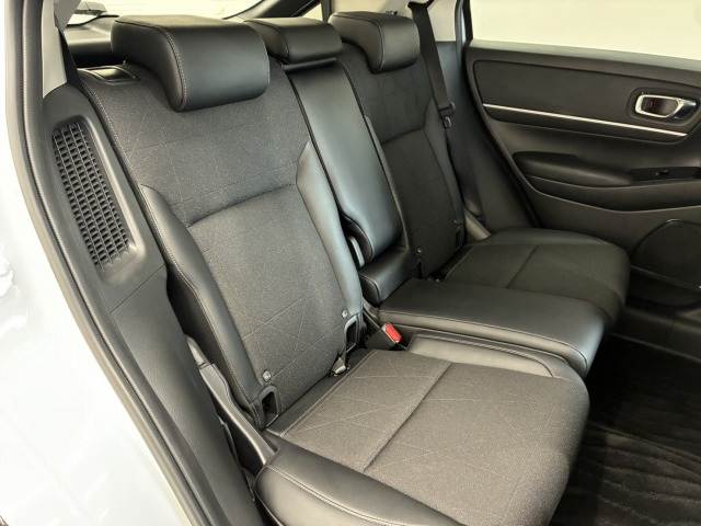 ホンダ ヴェゼルハイブリッドの画像12