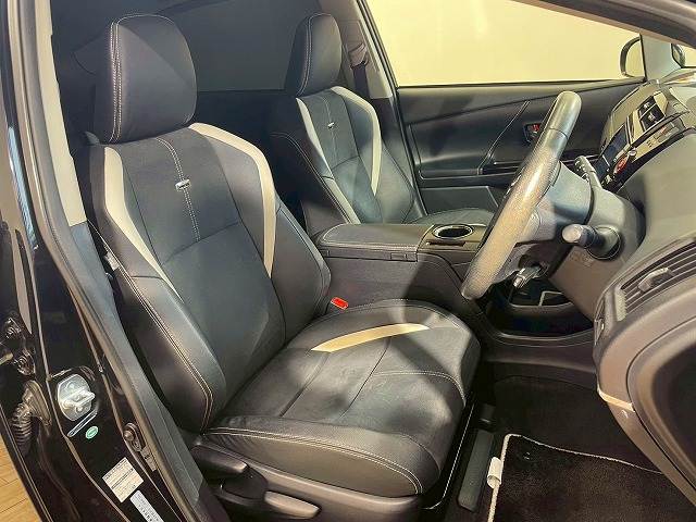 トヨタ&nbsp;プリウスαの画像11