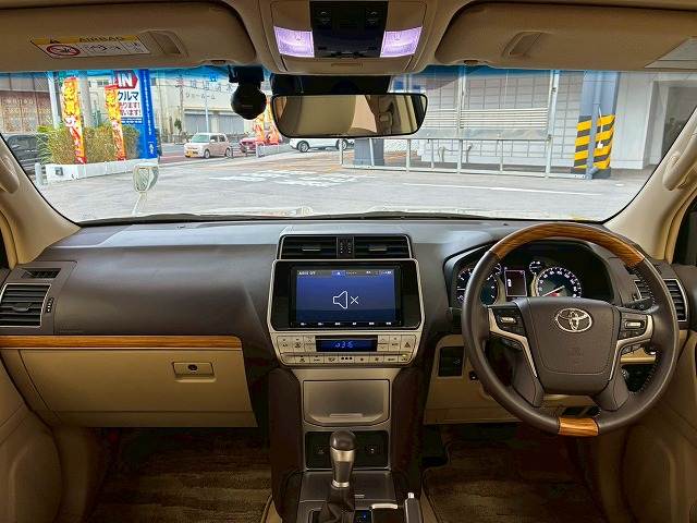 トヨタ&nbsp;ランドクルーザープラドの画像3