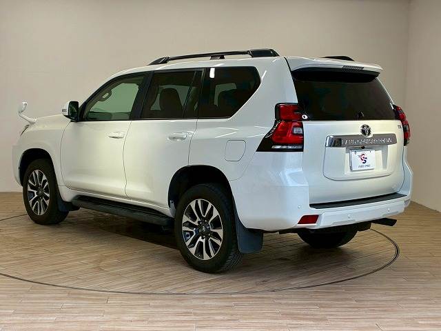 トヨタ&nbsp;ランドクルーザープラドの画像16