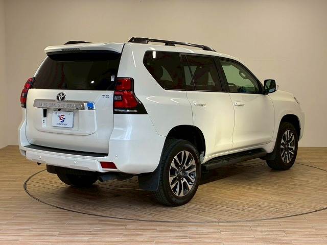 トヨタ&nbsp;ランドクルーザープラドの画像17