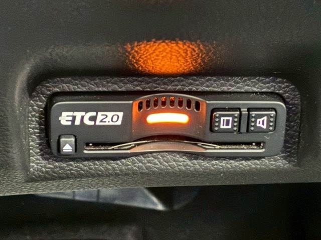 ホンダ&nbsp;ヴェゼルハイブリッドの画像9