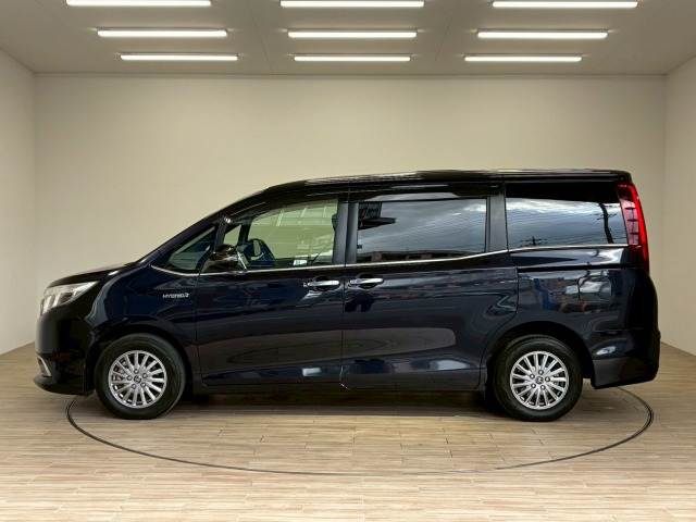 トヨタ&nbsp;エスクァイアハイブリッドの画像16